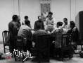 《不成问题》首日票房破百万 中国式人情现形记