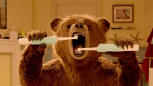《帕丁顿熊2》霍思燕“助威”视频