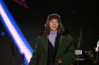 窦靖童大胆露光头酷似窦唯 成军大衣跨年第一人