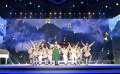 电影百合奖颁奖现场 成方圆演绎《音乐之声》