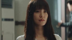 《念力》角色预告 郑裕美出道以来首次饰演反派
