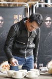 明道制作“阿修羅”南瓜拿鐵 展現(xiàn)男友力Max魅力