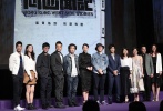 蕭定一還透露，未來一定會考慮和內(nèi)地導(dǎo)演合作，但要尋找合適的機會，“警匪類的題材可能香港導(dǎo)演拍比較好，有些可能內(nèi)地導(dǎo)演拍得好。”
