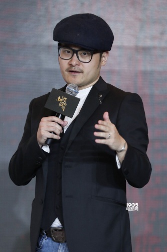 神探蒲松龄》)在京举行发布会,监制阿甘,导演严嘉携主演成龙及阮经天