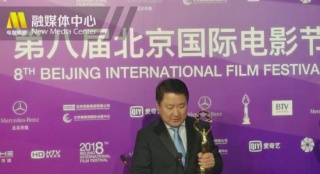 《紅海行動》獲北影節(jié)最佳視覺效果獎 于冬接受采訪