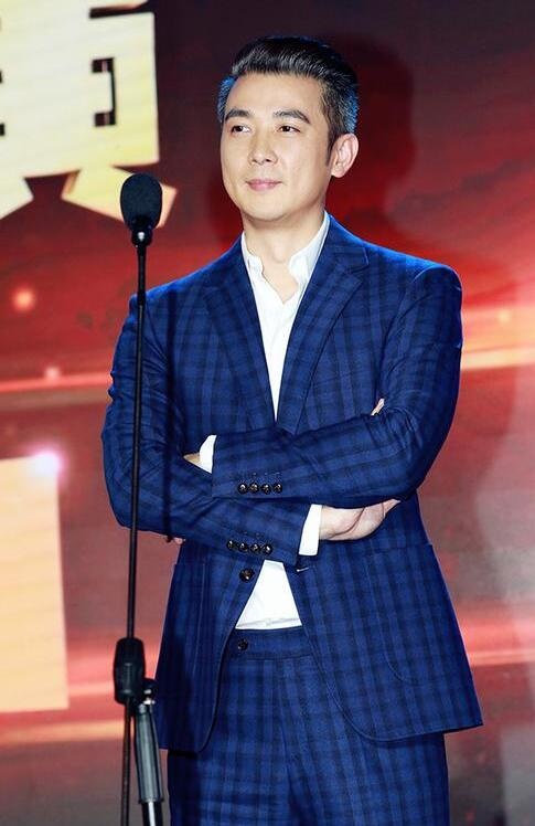 演员保剑锋受邀作为颁奖嘉宾出席此次盛典