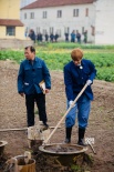 穿越了？孙红雷黄渤黄磊张艺兴携手备战78年高考