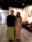 惠若琪大婚晒中式婚纱照 新郎新娘甜蜜亲吻