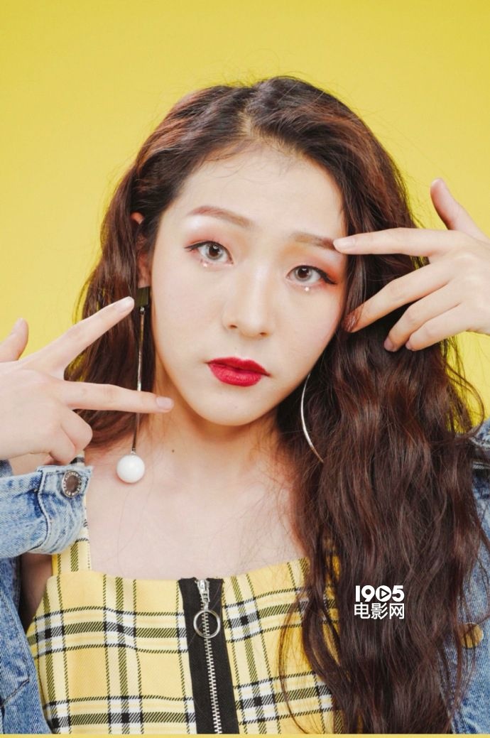 3unshine曝夏日写真 变身潮酷女孩