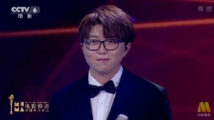 毛不易为传媒关注单元献唱《给你给我》 细腻深情真挚动人