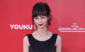 “3D女朋友”剧组亮相上影节红毯 中条彩未红唇美艳