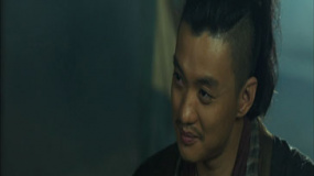 冷血刽子手周一围，为钱财竟手刃亲师弟