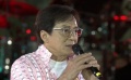 大哥也是吃貨一枚！成龍電影周上盛贊鮮枸杞、唱起《油菜花》