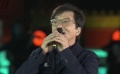 大哥唱哭成家班卻說好開心！成龍電影周唱響《青春故事》