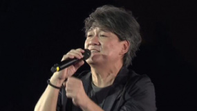 回憶殺！周華健成龍電影周獻唱《花心》 吳大維模仿“朋友”