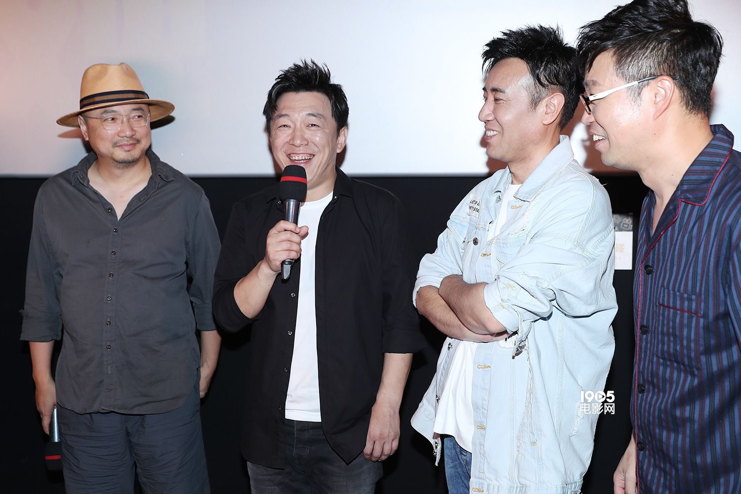 徐峥"吐槽"黄渤拍片虐人太狠 管虎赞张艺兴演技