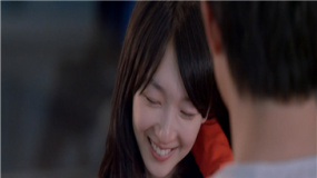 《寻找同桌的你》周冬雨林更新谈恋爱，上演最萌身高差