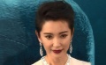 李冰冰大秀身材曲线气场超强 《巨齿鲨》洛杉矶首映大腕捧场