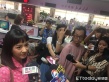 陳意涵許富翔登記結(jié)婚 挺孕肚頻頻與媒體打招呼