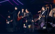 黄渤空降五月天演唱会 首度合唱一出好戏主题曲