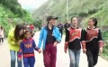 周迅被村民追著問《如懿傳》“心疼娘娘住冷宮”