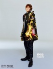 王源運(yùn)動風(fēng)登九月刊封面 半熟少年演繹純真主宰