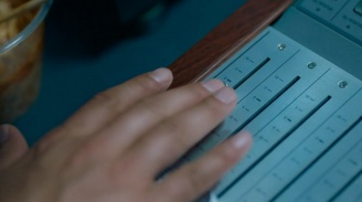 电台DJ的好榜样，节目不火...