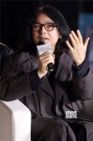 周迅是电影的创作伙伴 胡歌调皮线上求导演评价