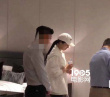 网友偶遇董璇悉尼看房 经纪人:看朋友,没打算长住