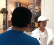 网友偶遇董璇悉尼看房 经纪人:看朋友,没打算长住