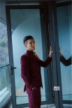 苏有朋亮相上海某活动！ 幽默称“我是张无忌”