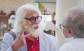 《老爸102歲》解讀 “奇葩”父子獻(xiàn)給觀眾的心靈輔導(dǎo)課