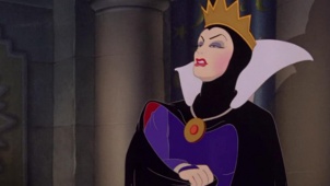 电影日历：迪士尼首部长篇动画 白雪公主和邪恶继母让人难忘