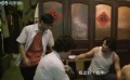 阿豪用打架赚来的钱，一边交房租，一边还要供弟弟上学