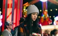 黑衣女的出现让西西找回记忆，夕阳中爸爸模糊的脸定格