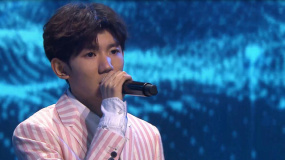 电影频道公益盛典用爱心汇聚温暖 王源演唱《宝贝》