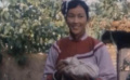 《神鞭》豆腐小生隔墻送物給心上人，不巧被“老丈人”發(fā)現(xiàn)了