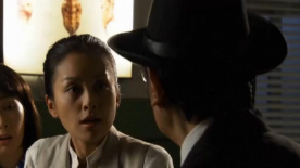 美女法医看不惯总探长霸道的样子，怒怼之：有什么了不起的！