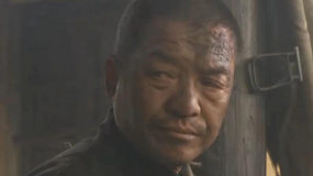 兒子誤會父親是貪生怕死之人，而惹怒了父親