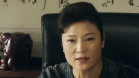 書記求女行長給自己批放貸款，可好話說盡，終未成功！