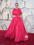 奥斯卡红毯女星“解锁”少女心 粉红色礼服成趋势