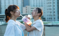 譚維維獻(xiàn)聲電影《過春天》 第26屆大學(xué)生電影節(jié)主海報(bào)發(fā)布