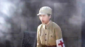 一個(gè)片段告訴你醫(yī)療兵和戰(zhàn)斗部隊(duì)?wèi)?zhàn)斗力有多大