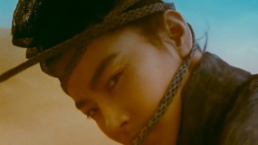 林青霞饰演精神分裂，两个人格终为一人沉沦