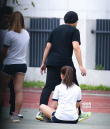 《叱吒风云》补拍画面！ 周杰伦亲自指导老婆演技