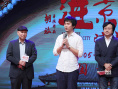 胡玫新片《进京城》首映 富大龙反串旦角不用替身