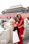 《哥斯拉2：怪兽之王》“母女”组合打卡故宫
