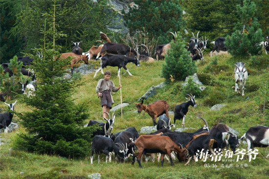 治愈系《海蒂和爷爷》发布口碑特辑 何炅等人推荐