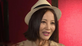 陶红录制歌曲《我在中国等你》 透露自己心里充满自豪感