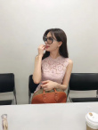 人妻林志玲粉裙出街 生圖被贊：骨子里散發(fā)少女感